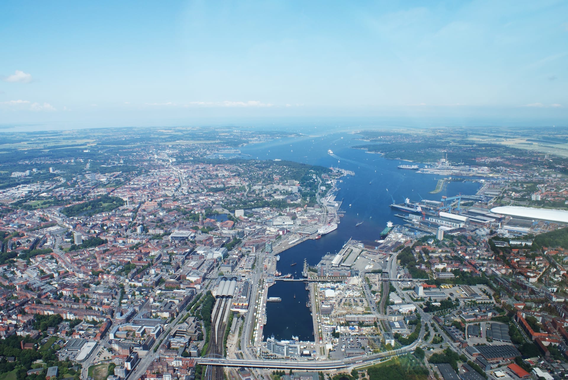 Kiel aus der Luft – Innenstadt, Hörn und Förde